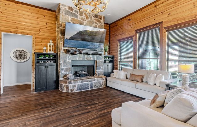 71 County Road 4735, Cumby, TX 75433