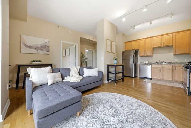 370 Marshall Avenue 408, Saint Paul, MN 55102