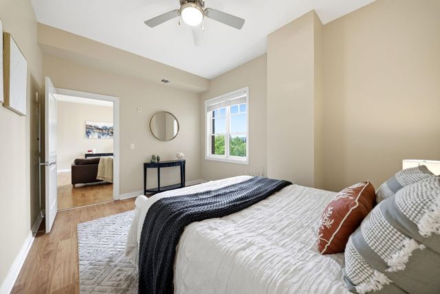 370 Marshall Avenue 408, Saint Paul, MN 55102