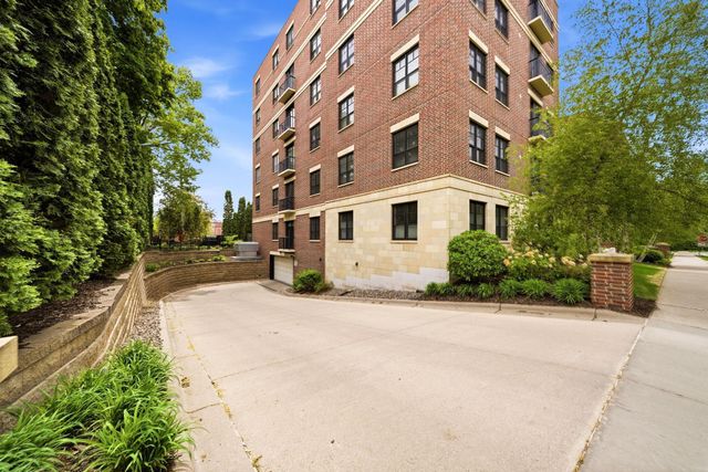 370 Marshall Avenue 408, Saint Paul, MN 55102