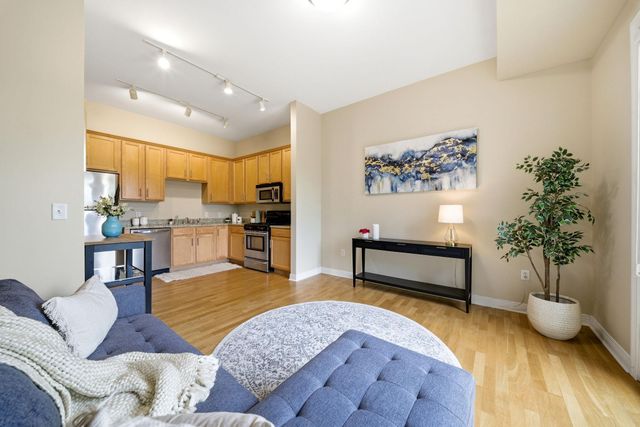 370 Marshall Avenue 408, Saint Paul, MN 55102