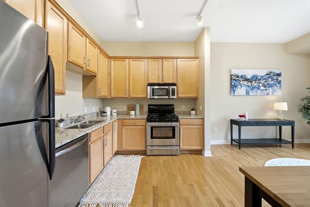 370 Marshall Avenue 408, Saint Paul, MN 55102