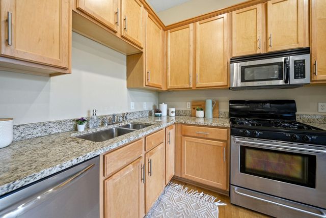 370 Marshall Avenue 408, Saint Paul, MN 55102