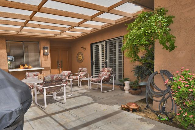 2 Granada Drive, Rancho Mirage, CA 92270