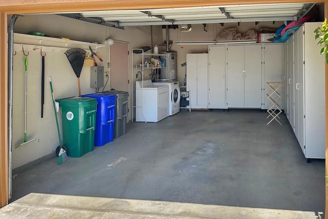 2 Granada Drive, Rancho Mirage, CA 92270