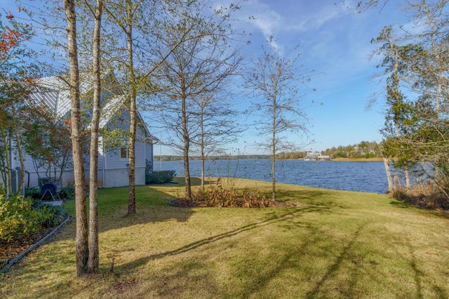 46 Reserve, Lumberton, MS 39455