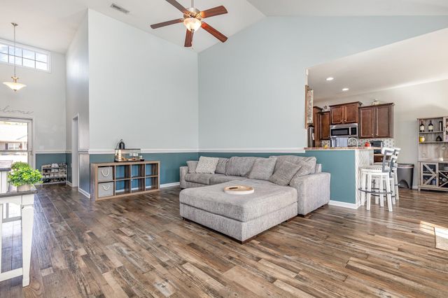 604 McClain Farm Ct., Conway, SC 29526