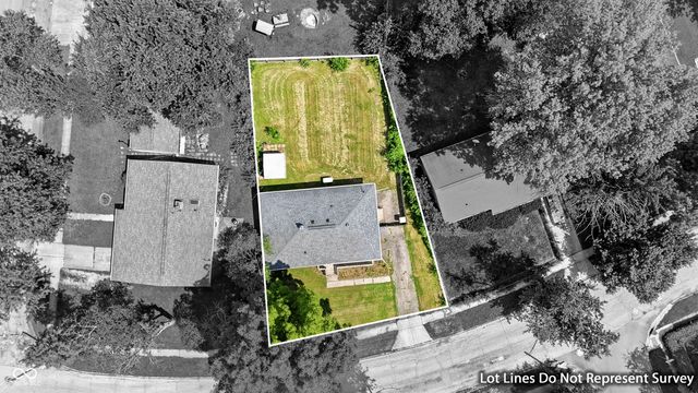 7436 E 50th Street, Indianapolis, IN 46226