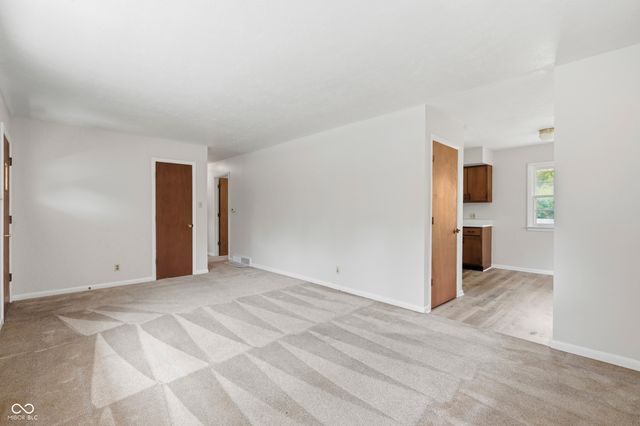 7436 E 50th Street, Indianapolis, IN 46226