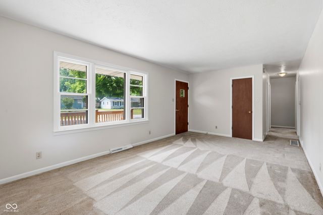 7436 E 50th Street, Indianapolis, IN 46226