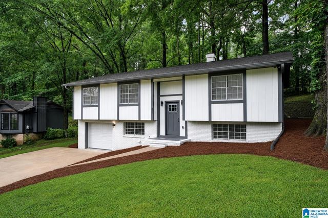825 SEVEN SPRINGS DRIVE, Birmingham, AL 35215