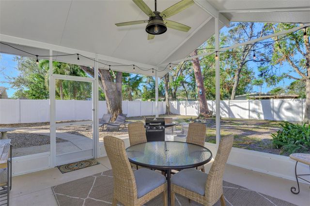 2120 CRAFT LANE, Sarasota, FL 34239