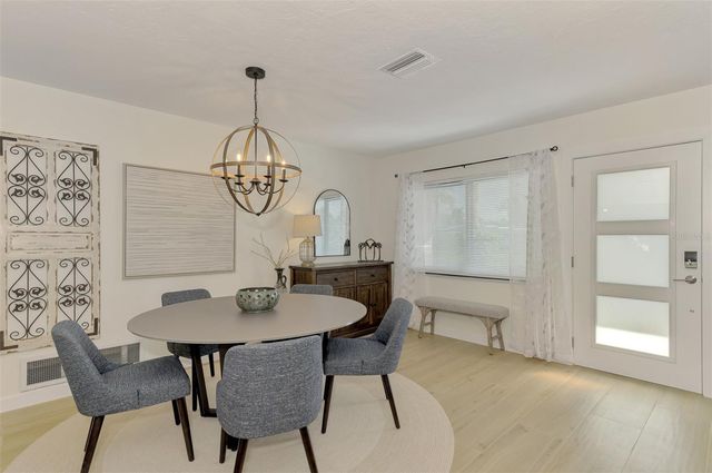 2120 CRAFT LANE, Sarasota, FL 34239