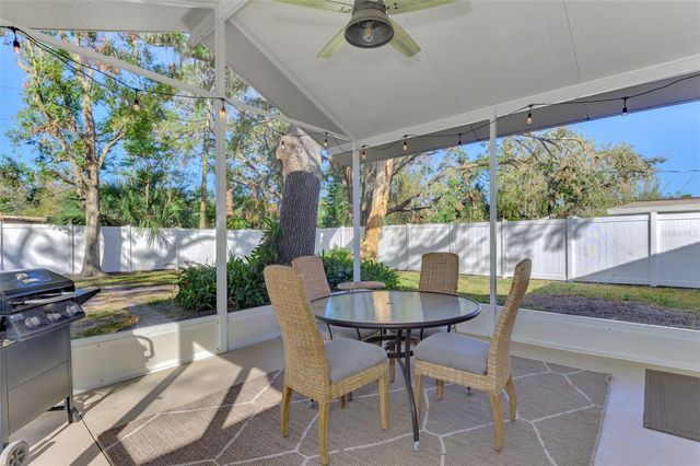 2120 CRAFT LANE, Sarasota, FL 34239