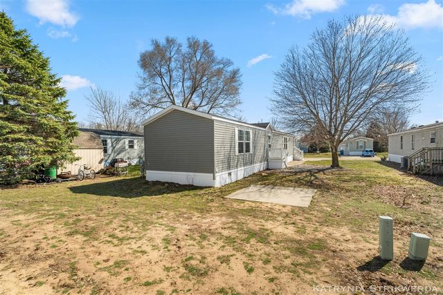 14257 Bogie Lane, West Olive, MI 49460