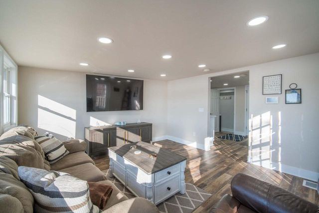 7174 PLEASANT DRIVE, West Bend, WI 53090