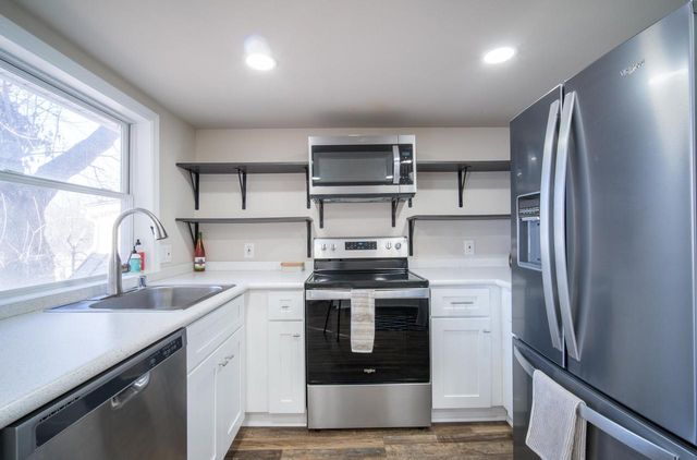 7174 PLEASANT DRIVE, West Bend, WI 53090