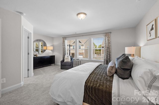 5020 Asher James Lane, Charlotte, NC 28262