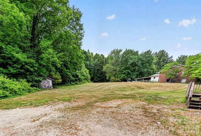 540 W Park Avenue, Mooresville, NC 28115