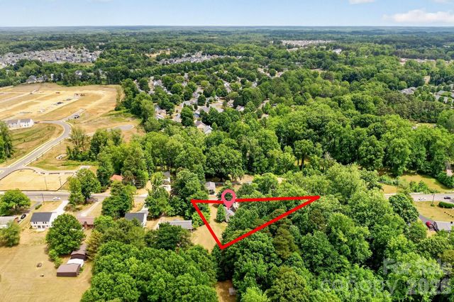 540 W Park Avenue, Mooresville, NC 28115