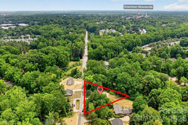 540 W Park Avenue, Mooresville, NC 28115