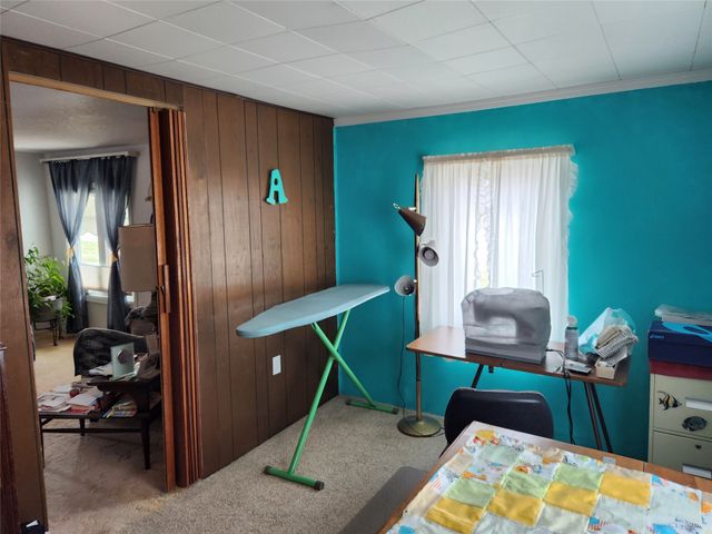 108 Prairie Street, Pella, IA 50219