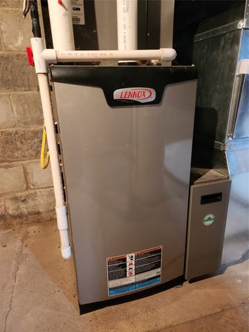 108 Prairie Street, Pella, IA 50219