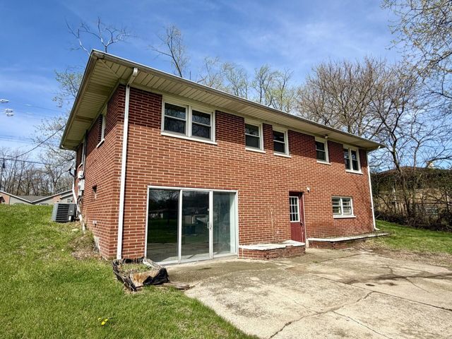 2271 Hamstrom Road, Portage, IN 46368