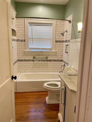 1039 Robbie Street, Houston, TX 77009