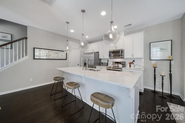 6658 Berewick Commons Parkway, Charlotte, NC 28278