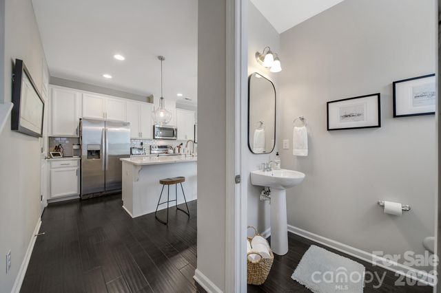 6658 Berewick Commons Parkway, Charlotte, NC 28278