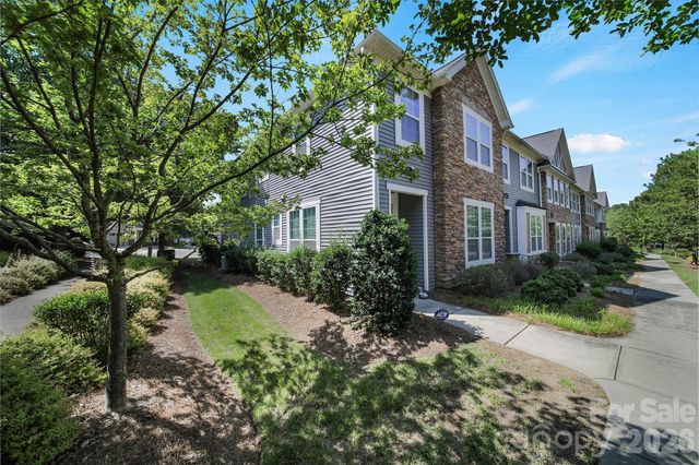 6658 Berewick Commons Parkway, Charlotte, NC 28278