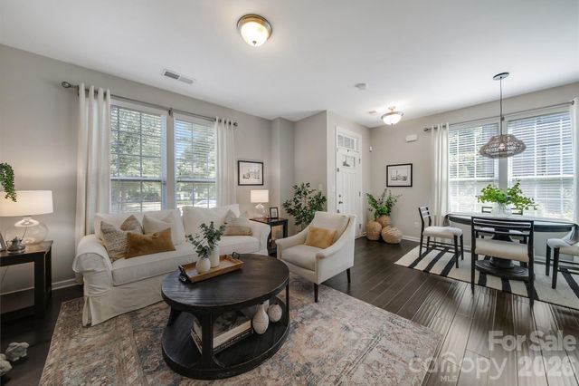 6658 Berewick Commons Parkway, Charlotte, NC 28278
