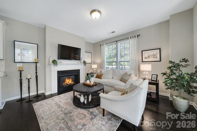 6658 Berewick Commons Parkway, Charlotte, NC 28278