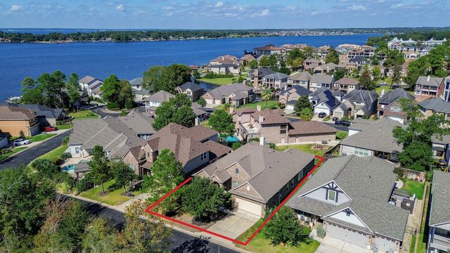12461 Pebble View Drive, Conroe, TX 77304