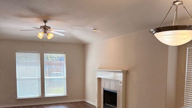 26120 Starling HL, San Antonio, TX 78260