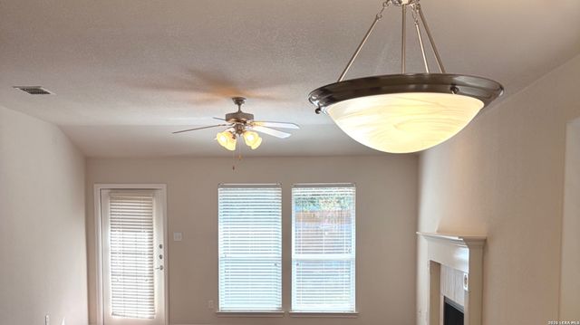 26120 Starling HL, San Antonio, TX 78260