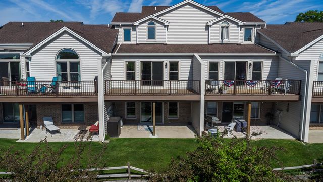 674 Summit Ridge Drive, Milford, MI 48381