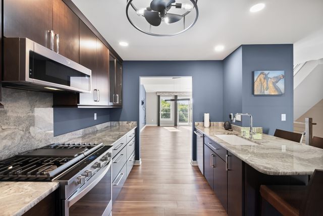 674 Summit Ridge Drive, Milford, MI 48381