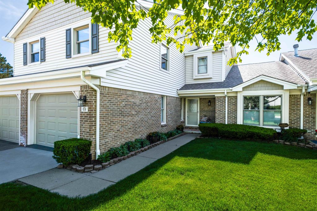 674 Summit Ridge Drive, Milford, MI 48381