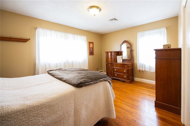 146 Edmond Drive, Warwick, RI 02886