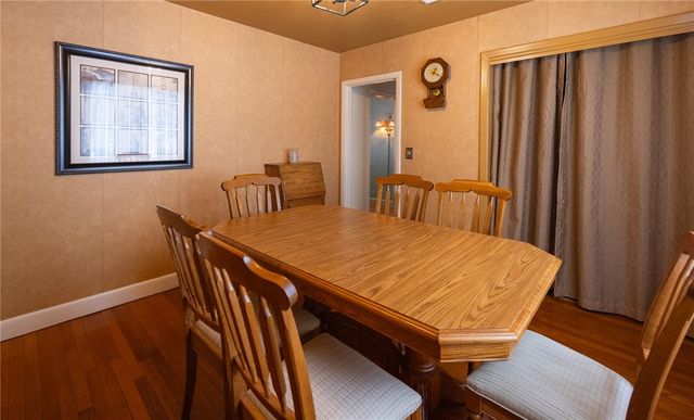 146 Edmond Drive, Warwick, RI 02886