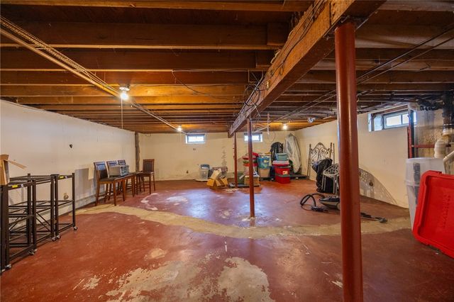 146 Edmond Drive, Warwick, RI 02886