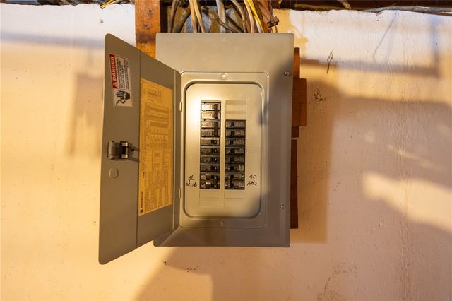 146 Edmond Drive, Warwick, RI 02886