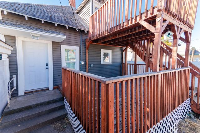 1111 E Longfellow Ave, Spokane, WA 99207