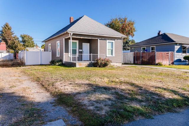 1111 E Longfellow Ave, Spokane, WA 99207