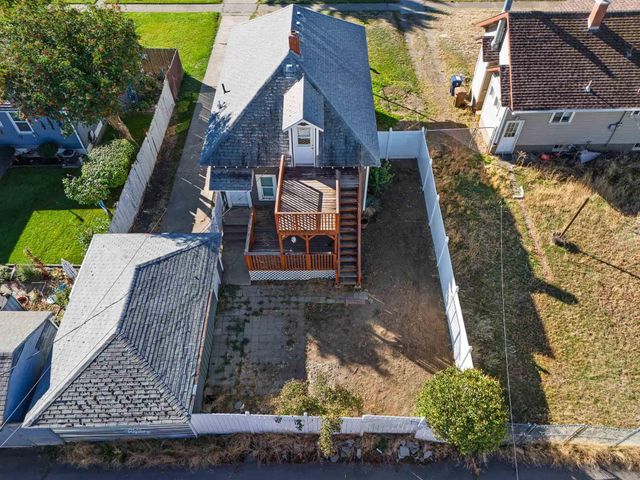 1111 E Longfellow Ave, Spokane, WA 99207