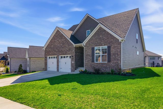 105 Tattersalls Drive, Nicholasville, KY 40356