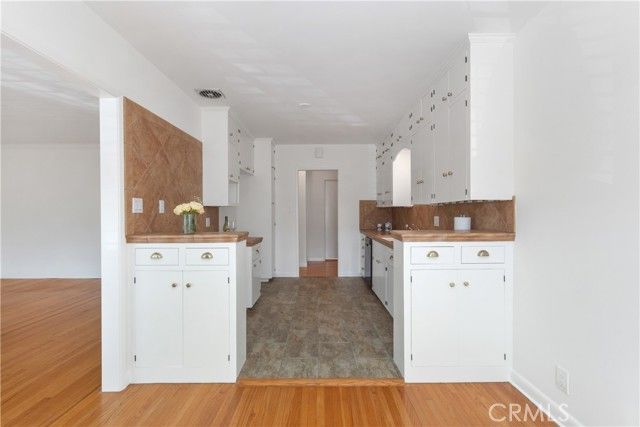 4527 E Shaw, Long Beach, CA 90803