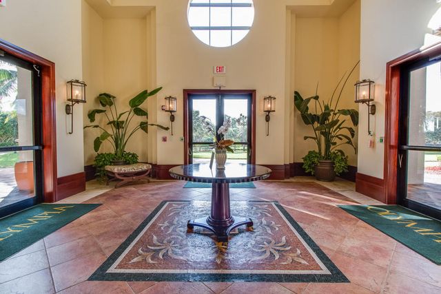 9019 Alexandra Circle, Wellington, FL 33414